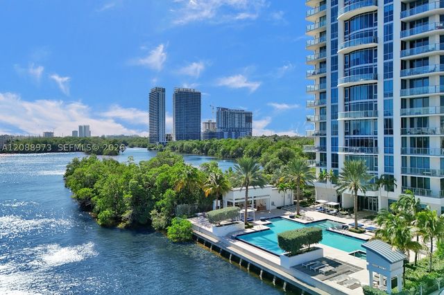 17111 Biscayne Blvd 2210, North Miami Beach, FL 33160