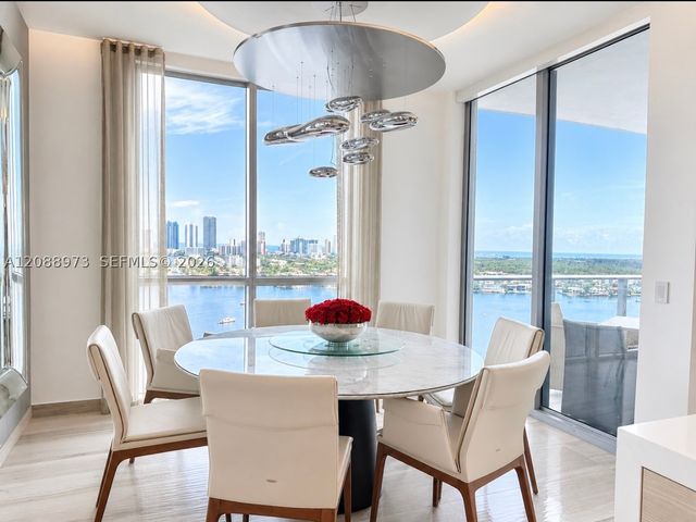 17111 Biscayne Blvd 2210, North Miami Beach, FL 33160