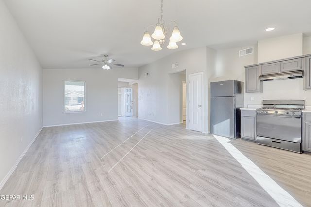 14316 Paraiso Drive, Horizon City, TX 79928