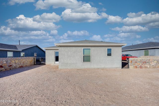 14316 Paraiso Drive, Horizon City, TX 79928