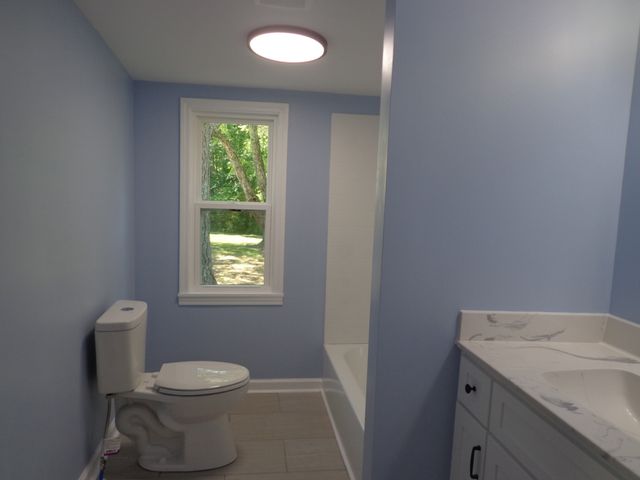2625 Old Blacktop Rd, Mc Ewen, TN 37101