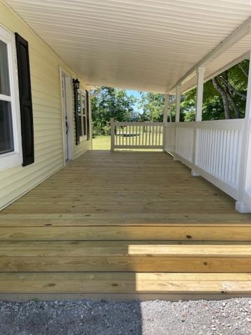 2625 Old Blacktop Rd, Mc Ewen, TN 37101
