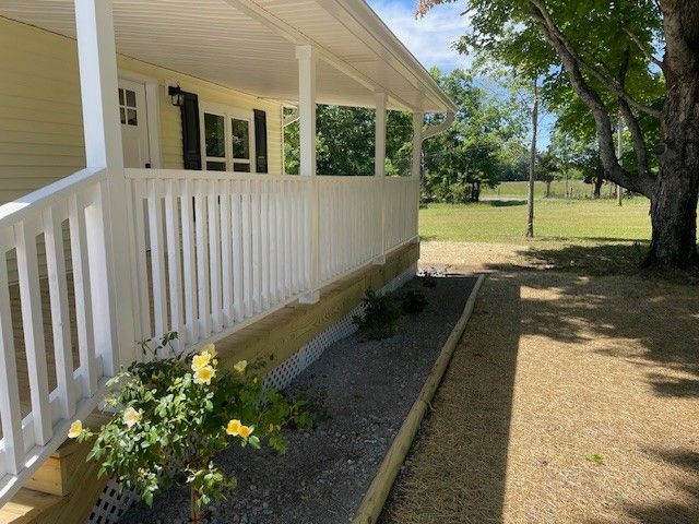 2625 Old Blacktop Rd, Mc Ewen, TN 37101