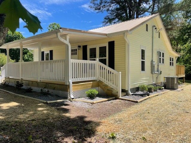 2625 Old Blacktop Rd, Mc Ewen, TN 37101