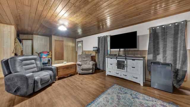 2334 N Bosley Road, Santo, TX 76472