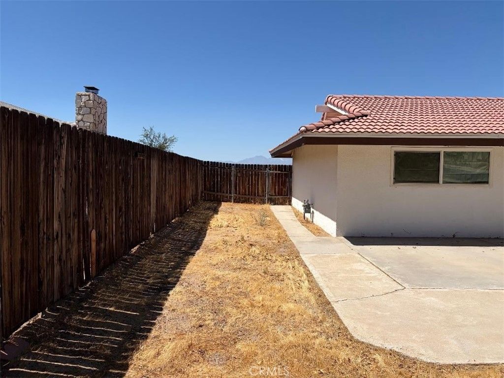 Image 22 of property listing at 15034 Apple Valley, Apple Valley, CA 92307