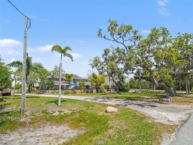 1740 BAYSHORE DRIVE, Terra Ceia, FL 34250