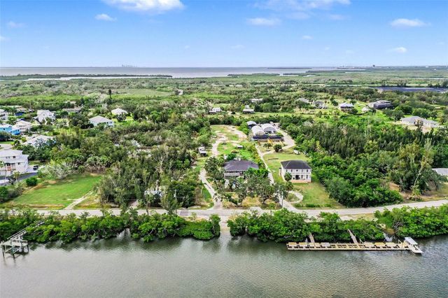 1740 BAYSHORE DRIVE, Terra Ceia, FL 34250