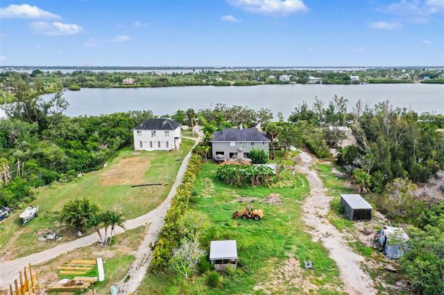 1740 BAYSHORE DRIVE, Terra Ceia, FL 34250