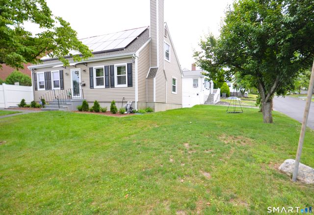 430 Berkeley Road, Fairfield, CT 06825