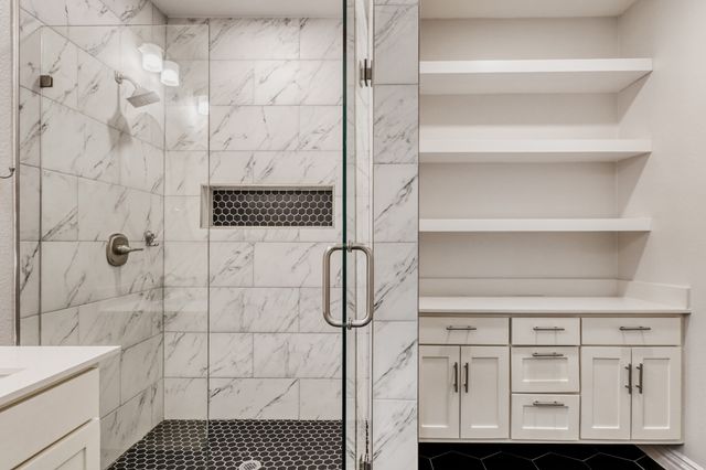 713 S Willomet Avenue, Dallas, TX 75208