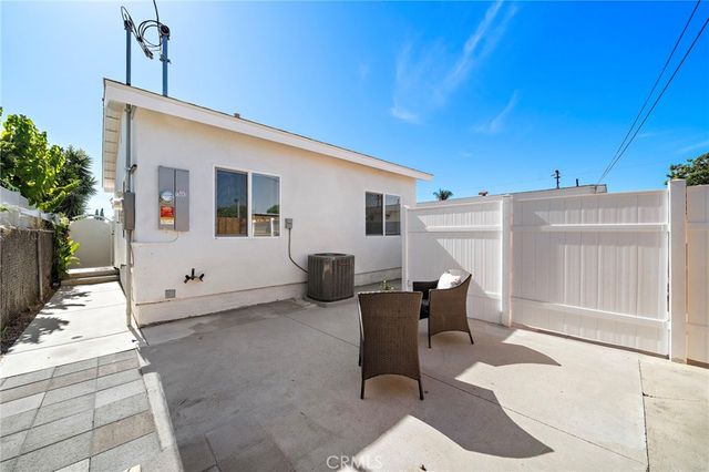 11322 Salinaz Avenue, Garden Grove, CA 92843