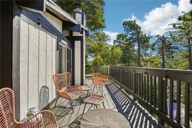 761 W Victoria Court, Lake Arrowhead, CA 92352