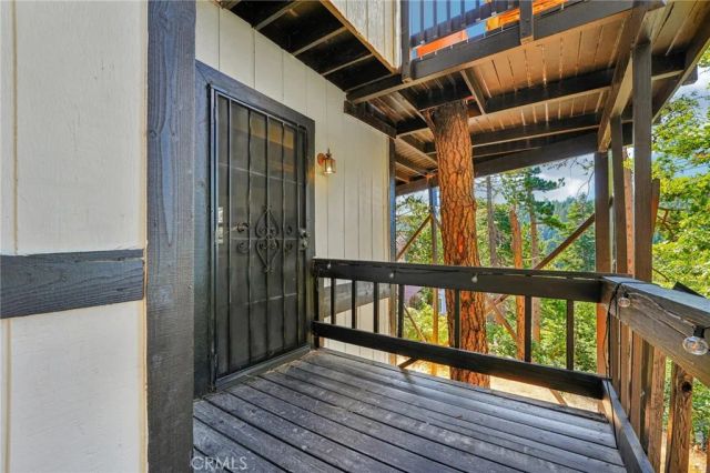 761 W Victoria Court, Lake Arrowhead, CA 92352