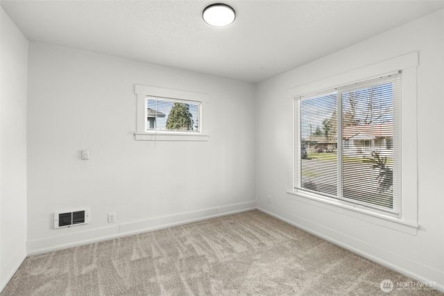 1110 W Walnut, Centralia, WA 98531