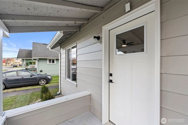 1110 W Walnut, Centralia, WA 98531