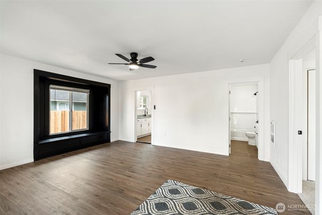 1110 W Walnut, Centralia, WA 98531