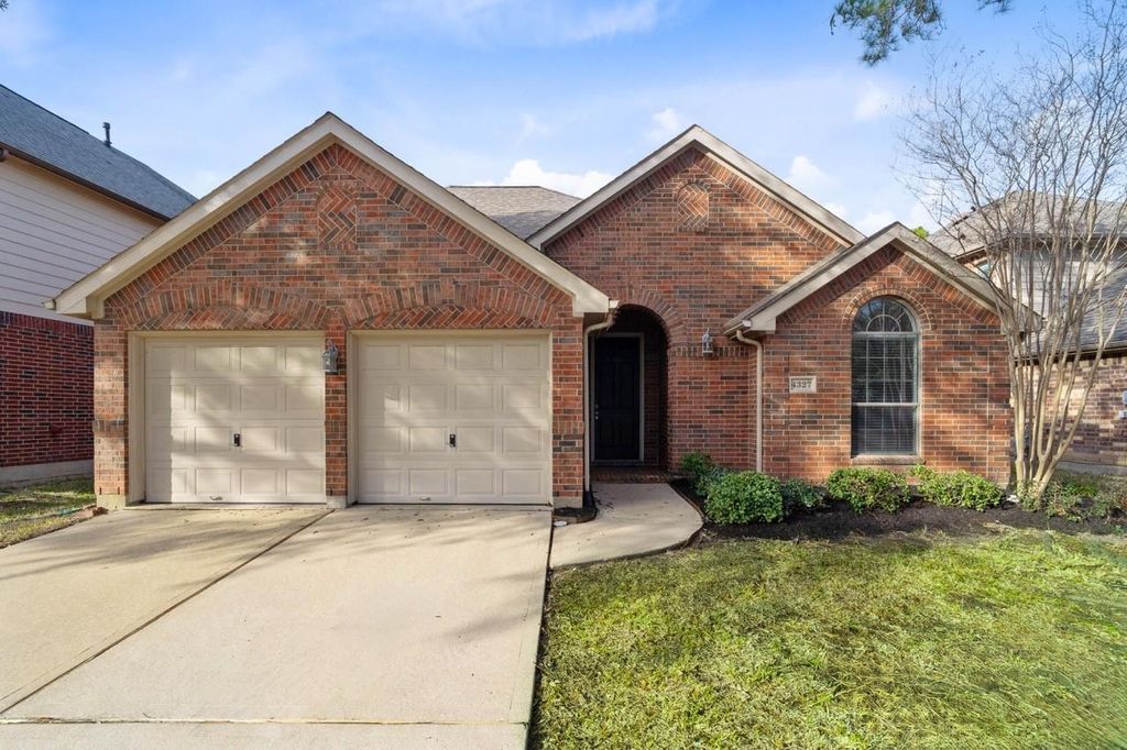 Image 2 of property listing at 4327 Wellington Grove Lane, Katy, TX 77494