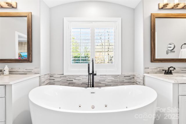 233 Walking Horse Trail, Davidson, NC 28036