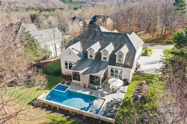 233 Walking Horse Trail, Davidson, NC 28036