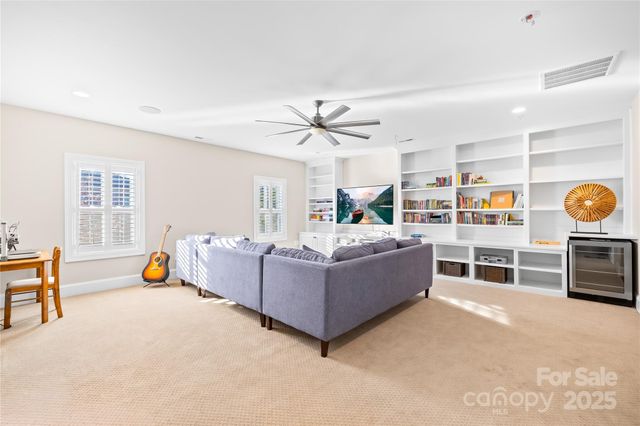 233 Walking Horse Trail, Davidson, NC 28036