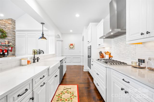 233 Walking Horse Trail, Davidson, NC 28036