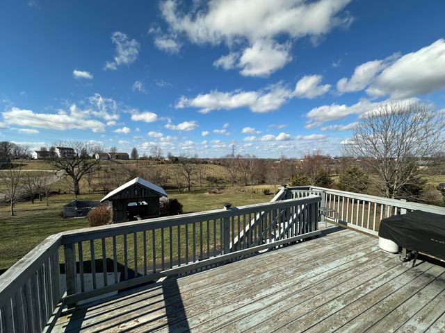 142 Country Lane, Lancaster, KY 40444