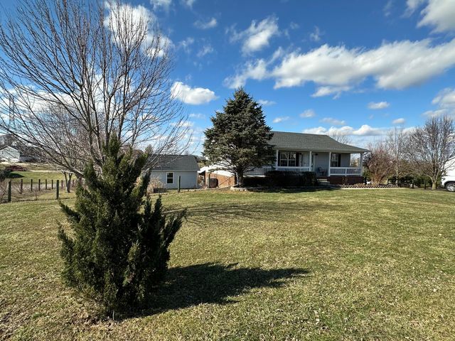 142 Country Lane, Lancaster, KY 40444