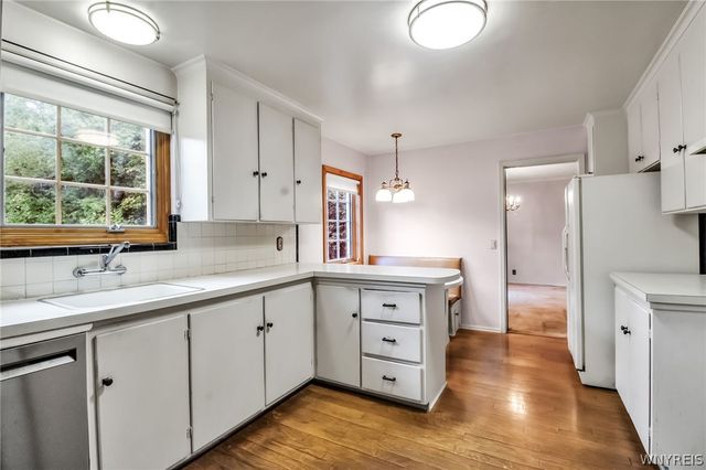 220 High Park Blvd, Amherst, NY 14226