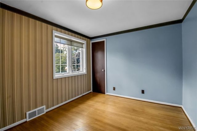 220 High Park Blvd, Amherst, NY 14226