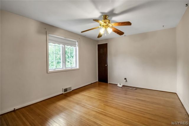 220 High Park Blvd, Amherst, NY 14226
