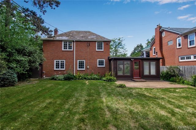 220 High Park Blvd, Amherst, NY 14226