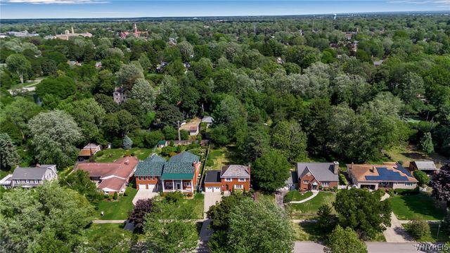 220 High Park Blvd, Amherst, NY 14226