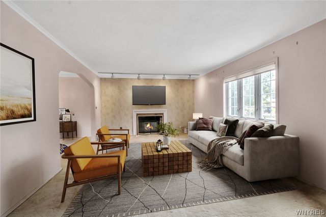 220 High Park Blvd, Amherst, NY 14226