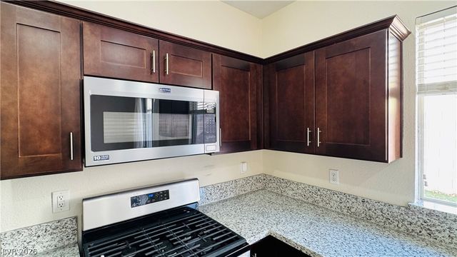2713 Good Fellows Street, Las Vegas, NV 89135