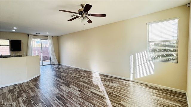2713 Good Fellows Street, Las Vegas, NV 89135