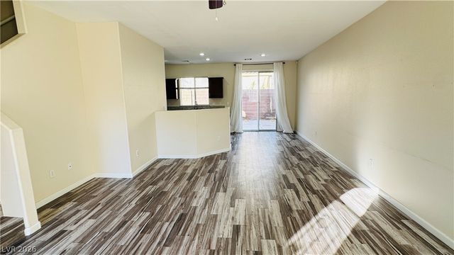 2713 Good Fellows Street, Las Vegas, NV 89135