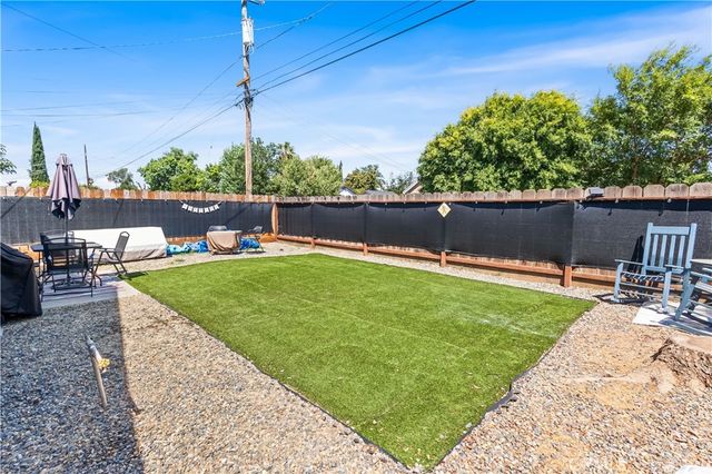 1399 E 23rd St, Merced, CA 95340