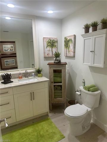 740 Willowhead DR, Naples, FL 34103