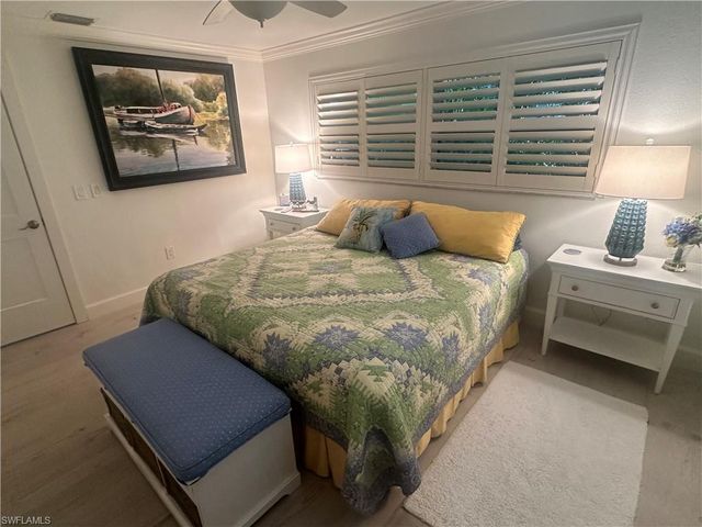 740 Willowhead DR, Naples, FL 34103