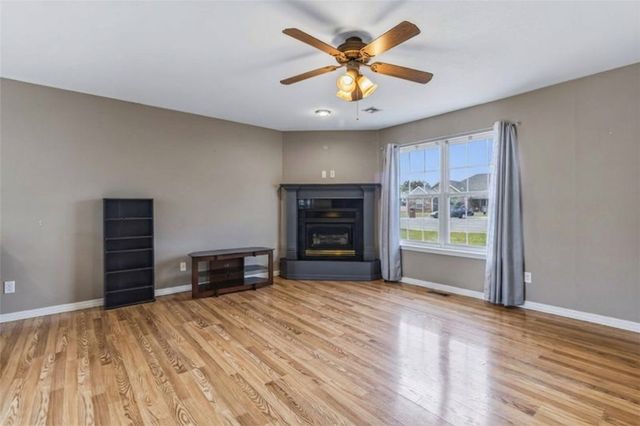 407 Corrie Court, Siloam Springs, AR 72761