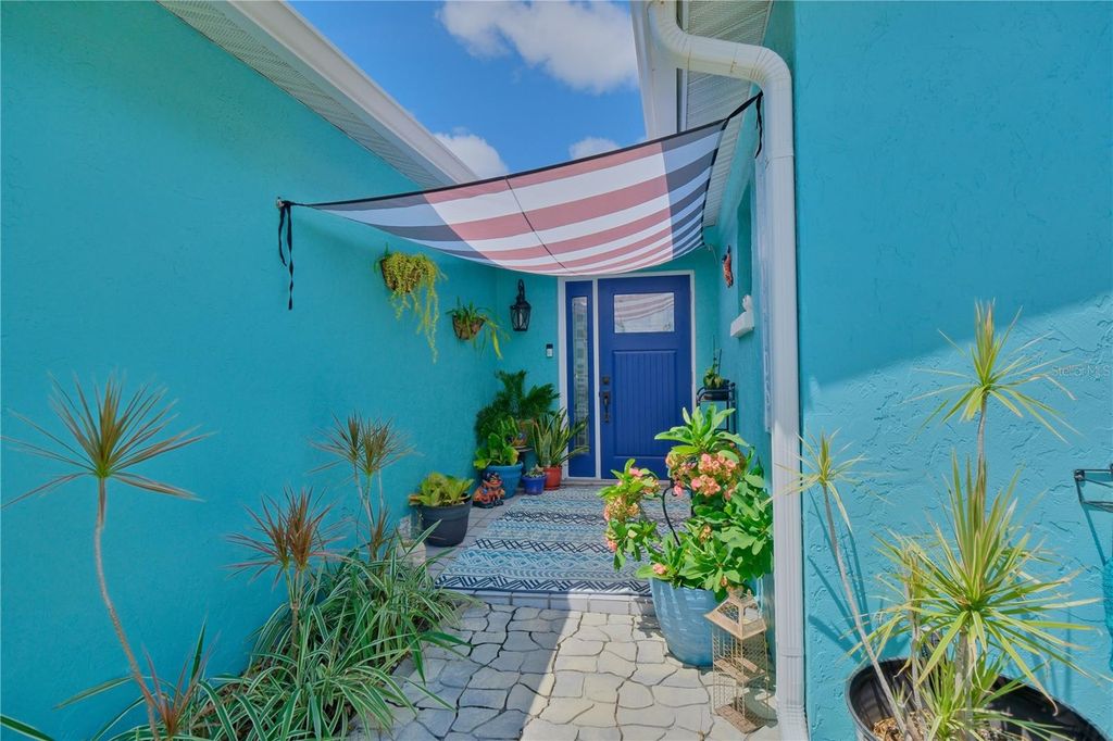 Image 6 of property listing at 1816 82ND STREET NW, Bradenton, FL 34209