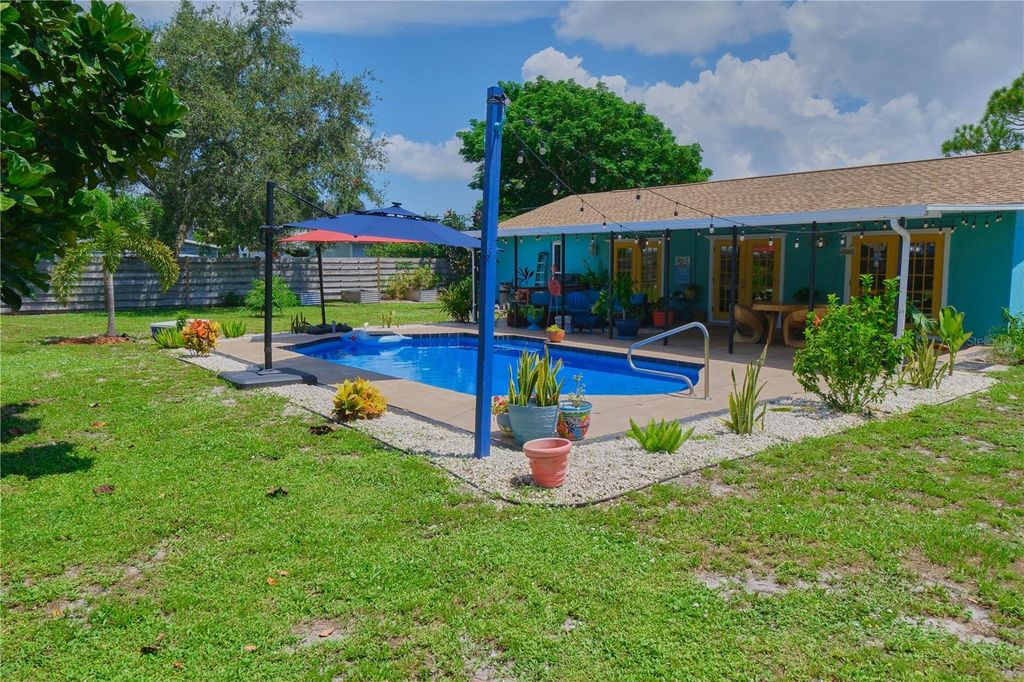 Image 79 of property listing at 1816 82ND STREET NW, Bradenton, FL 34209