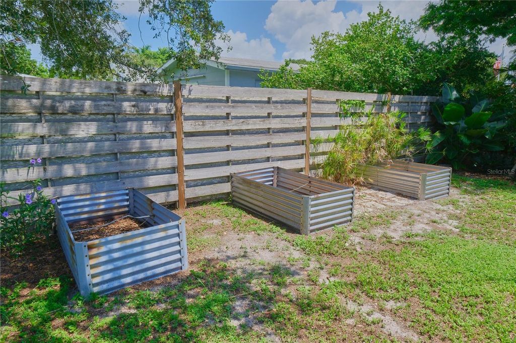 Image 80 of property listing at 1816 82ND STREET NW, Bradenton, FL 34209