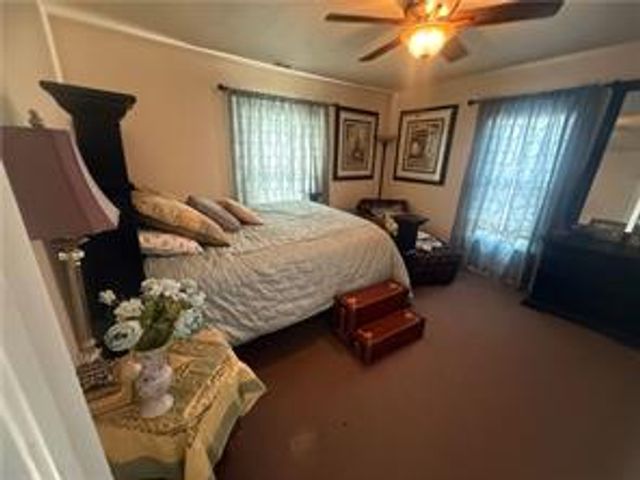 1455 E Main Street, Siloam Springs, AR 72761