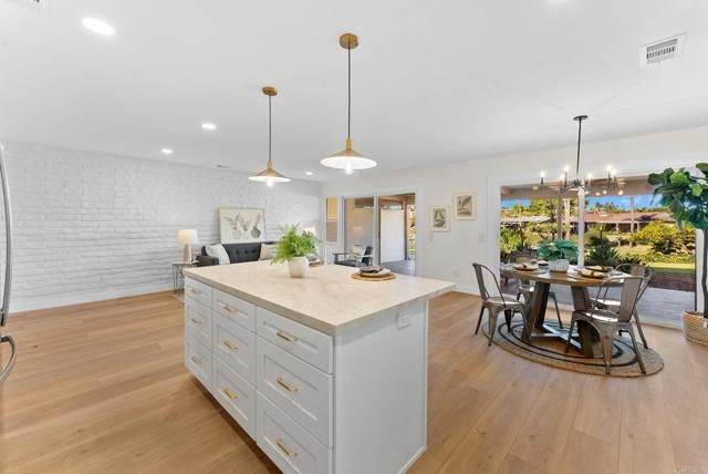 1446 La Linda Drive, San Marcos, CA 92078