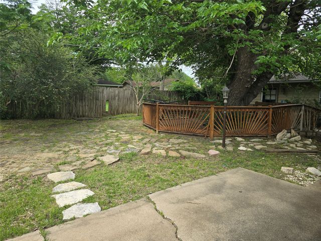 7016 Valhalla Road, Fort Worth, TX 76116
