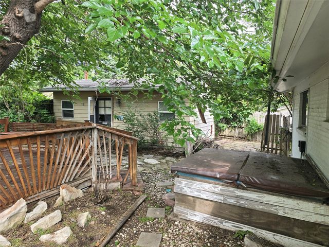 7016 Valhalla Road, Fort Worth, TX 76116