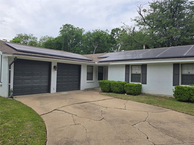 7016 Valhalla Road, Fort Worth, TX 76116