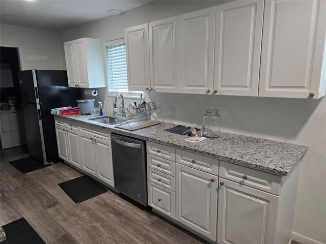 7016 Valhalla Road, Fort Worth, TX 76116